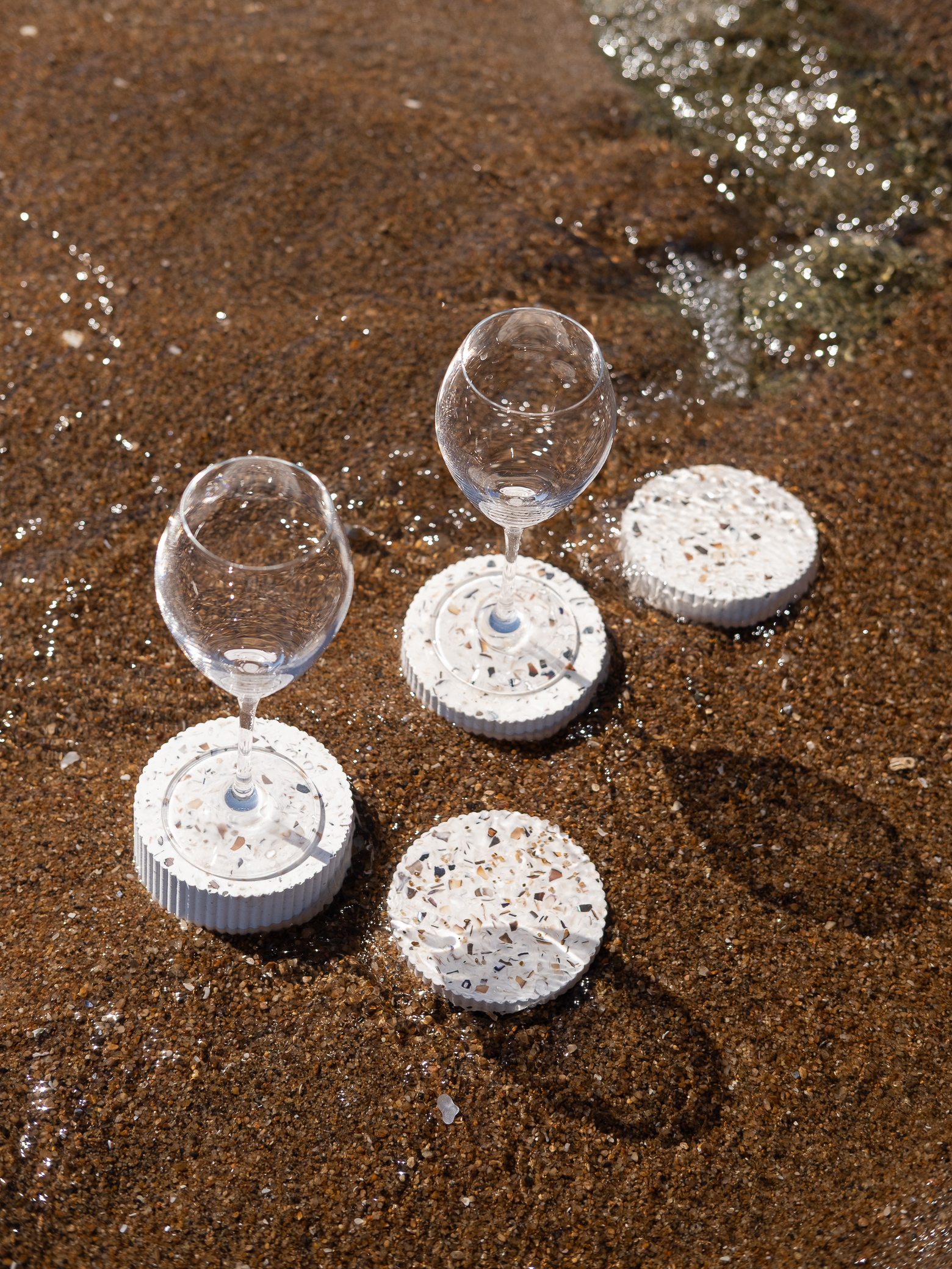 Quand la mer inspire le design durable : les coquillages recyclés de Malàkio